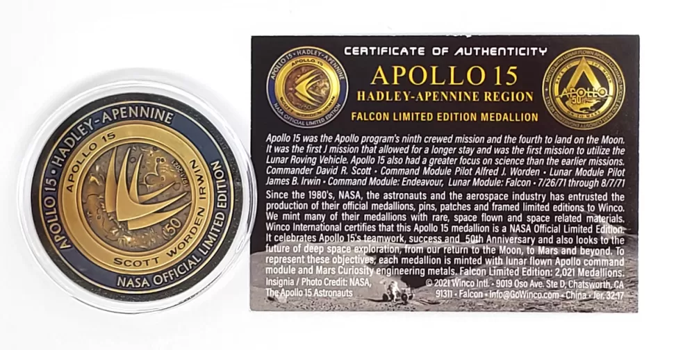 Store NASA Gear Apollo 15 Falcon Medallion