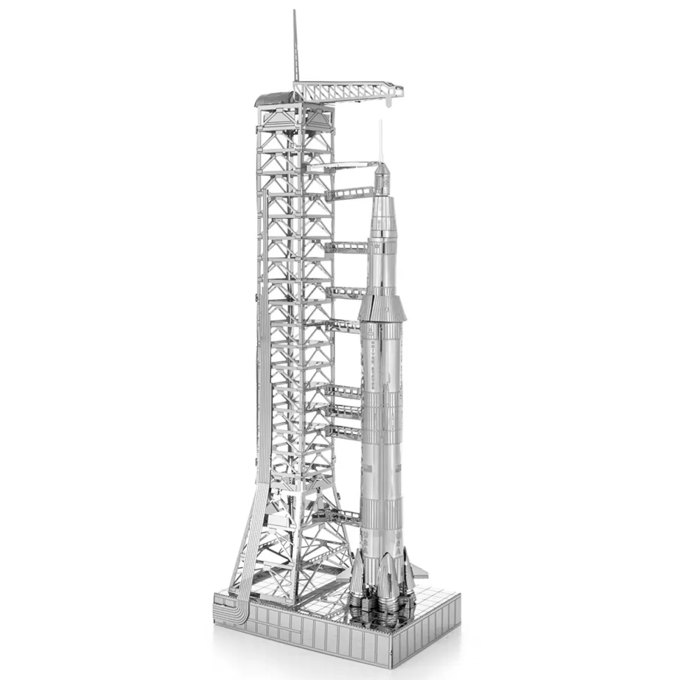 New NASA Gear Apollo Saturn V with Gantry by Metal Earth