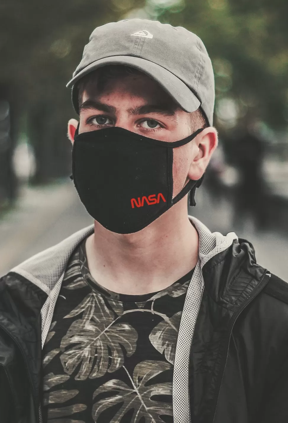 New NASA Gear NASA Worm Logo - 4 Layer Cotton Face Mask With Adjustable Ear Loops